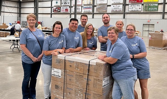 FSB Bankers volunteering at the Feed My Starving Children Event September 2022